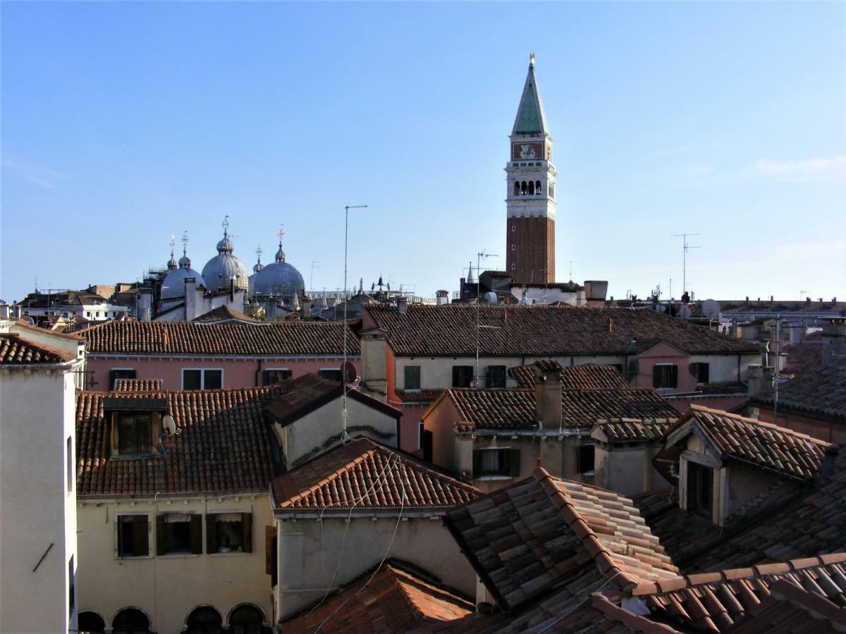 Andy'S Apartment Venezia Esterno foto